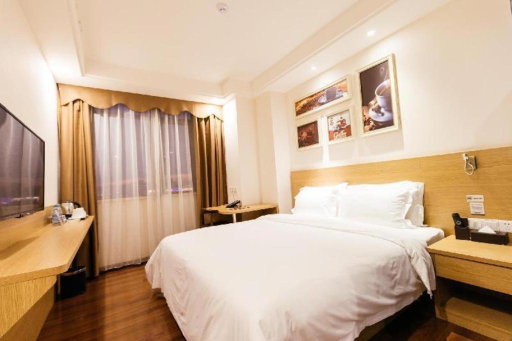T Social Hotel Guangzhou Railway Station Branch Exterior photo